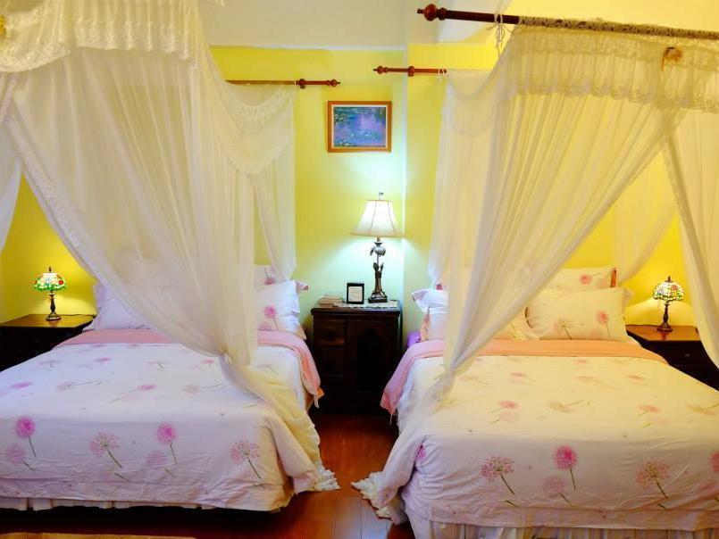 Spring Garden Homestay Хуалянь Экстерьер фото