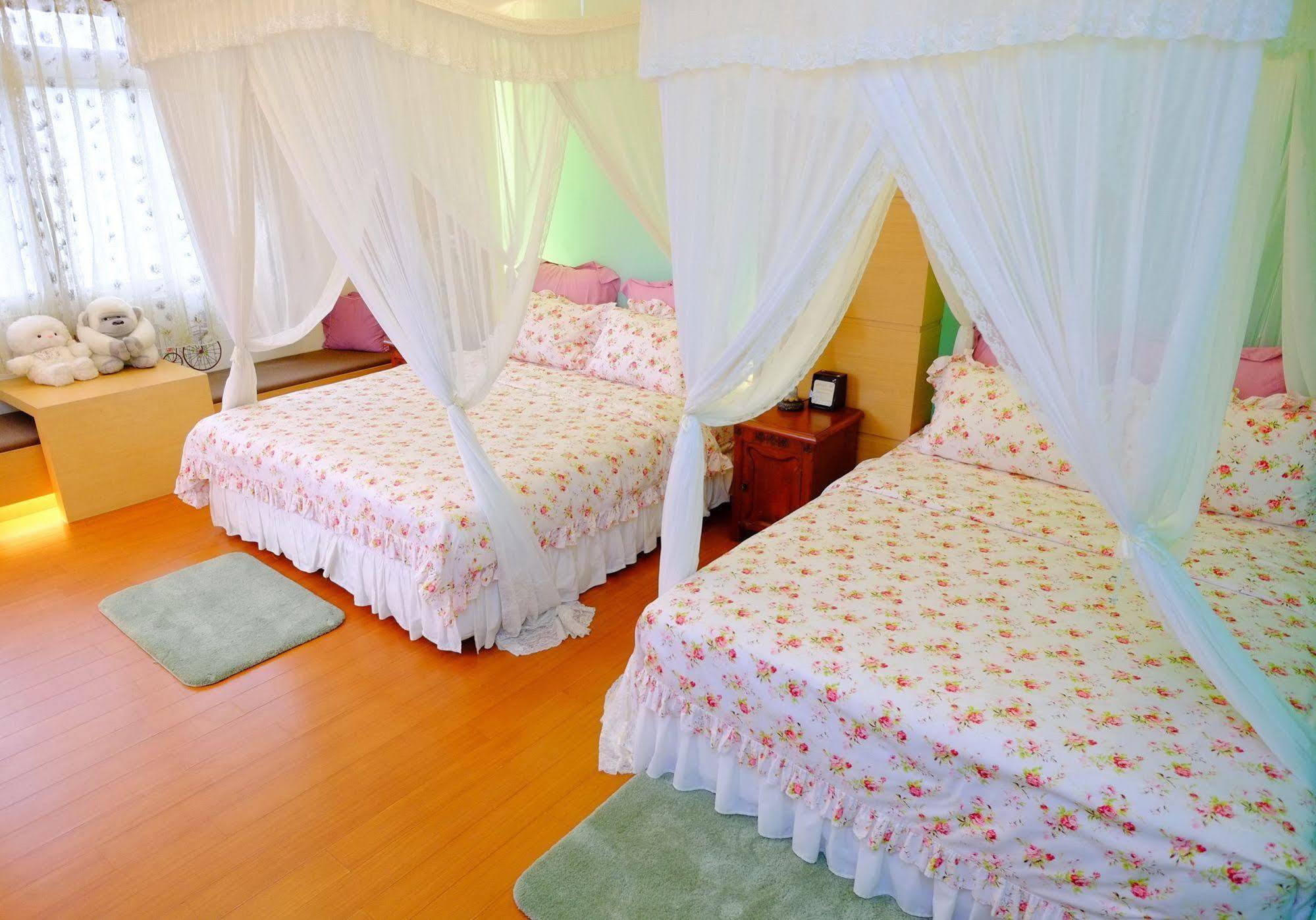 Spring Garden Homestay Хуалянь Экстерьер фото